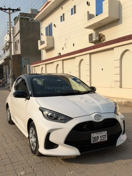 Toyota Yaris Hatchback