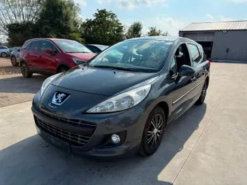 Peugeot 207 2012 photo 2