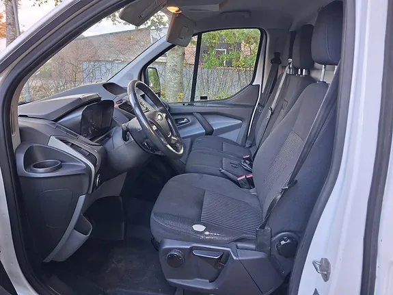 Ford Transit Custom 270S 2015 photo 5