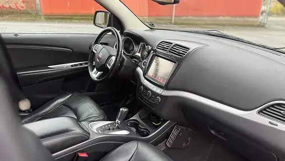 Fiat Freemont 2012 photo 4