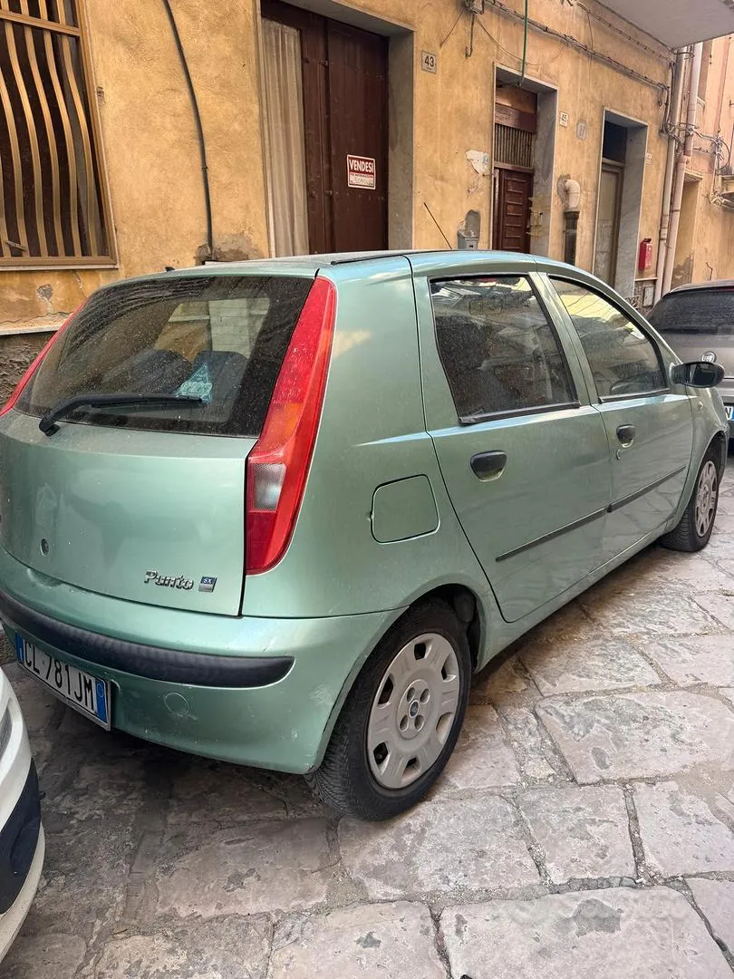Fiat Punto 2004 photo 3
