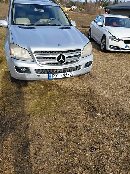 Mercedes-Benz Gl320