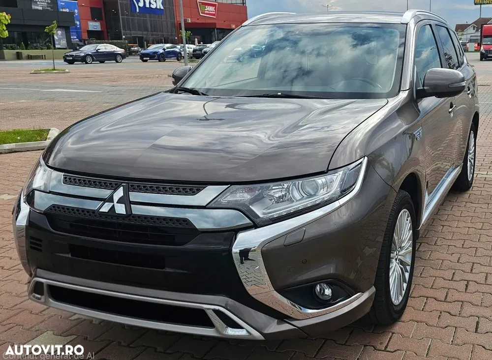 Mitsubishi Outlander 2019 photo 2