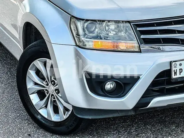 Suzuki Grand Vitara 2013 photo 2