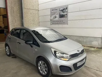 Kia Rio 2012 photo 2