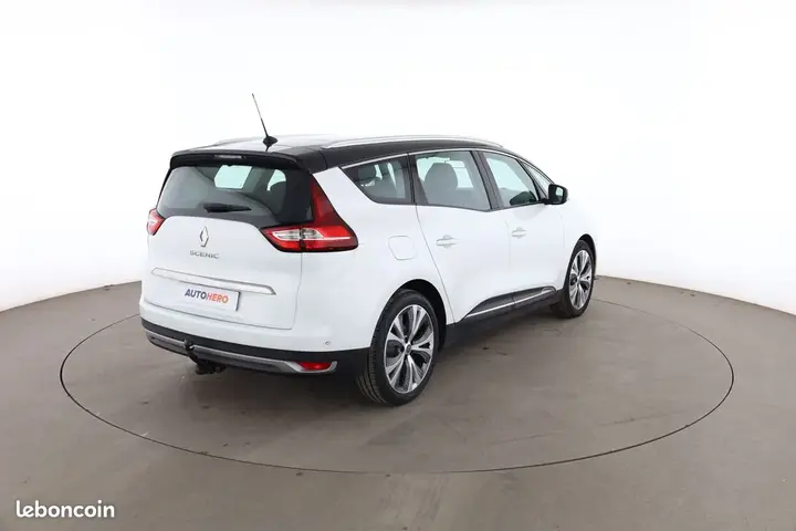 Renault Grand Scenic 2021 photo 3