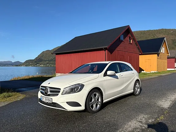 Mercedes-Benz A180