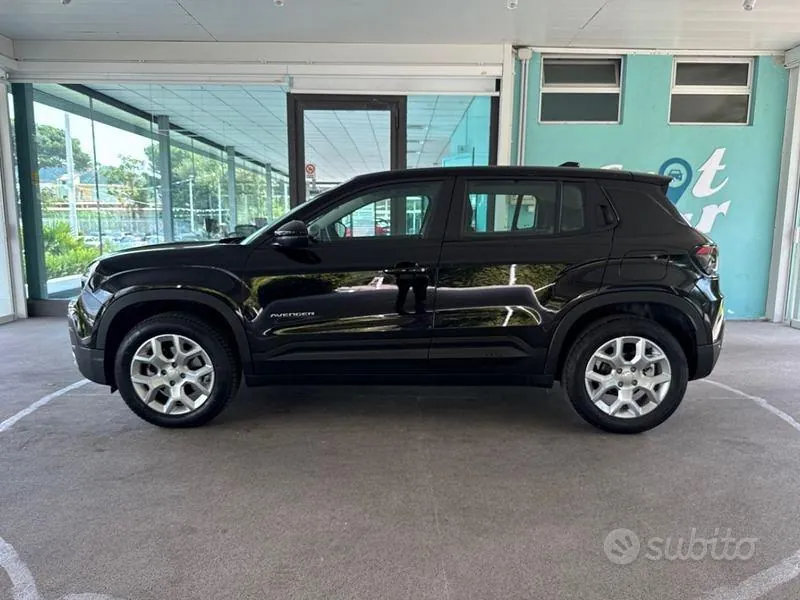 Jeep Avenger 2024 photo 2