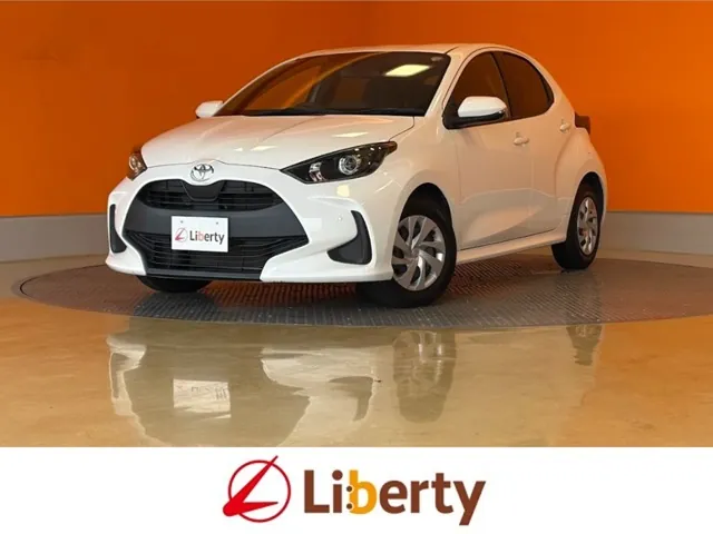 Toyota Yaris 2021 photo 2