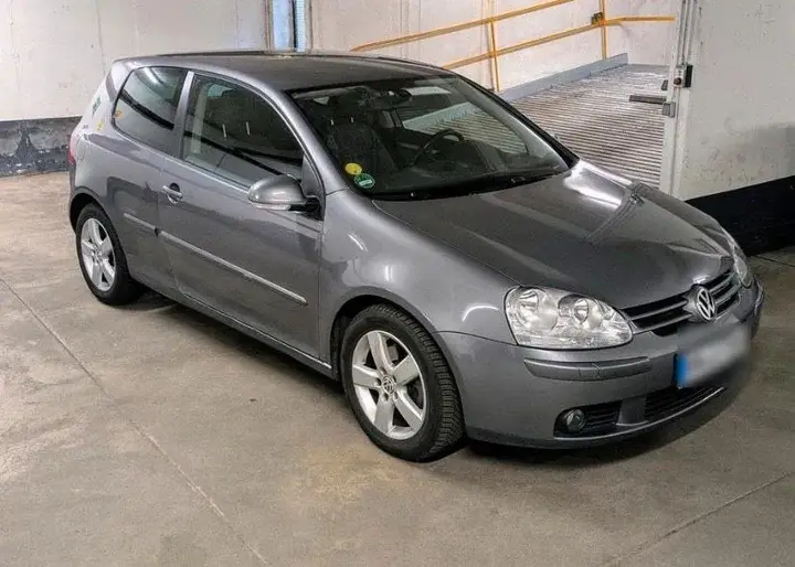 Volkswagen Golf 5