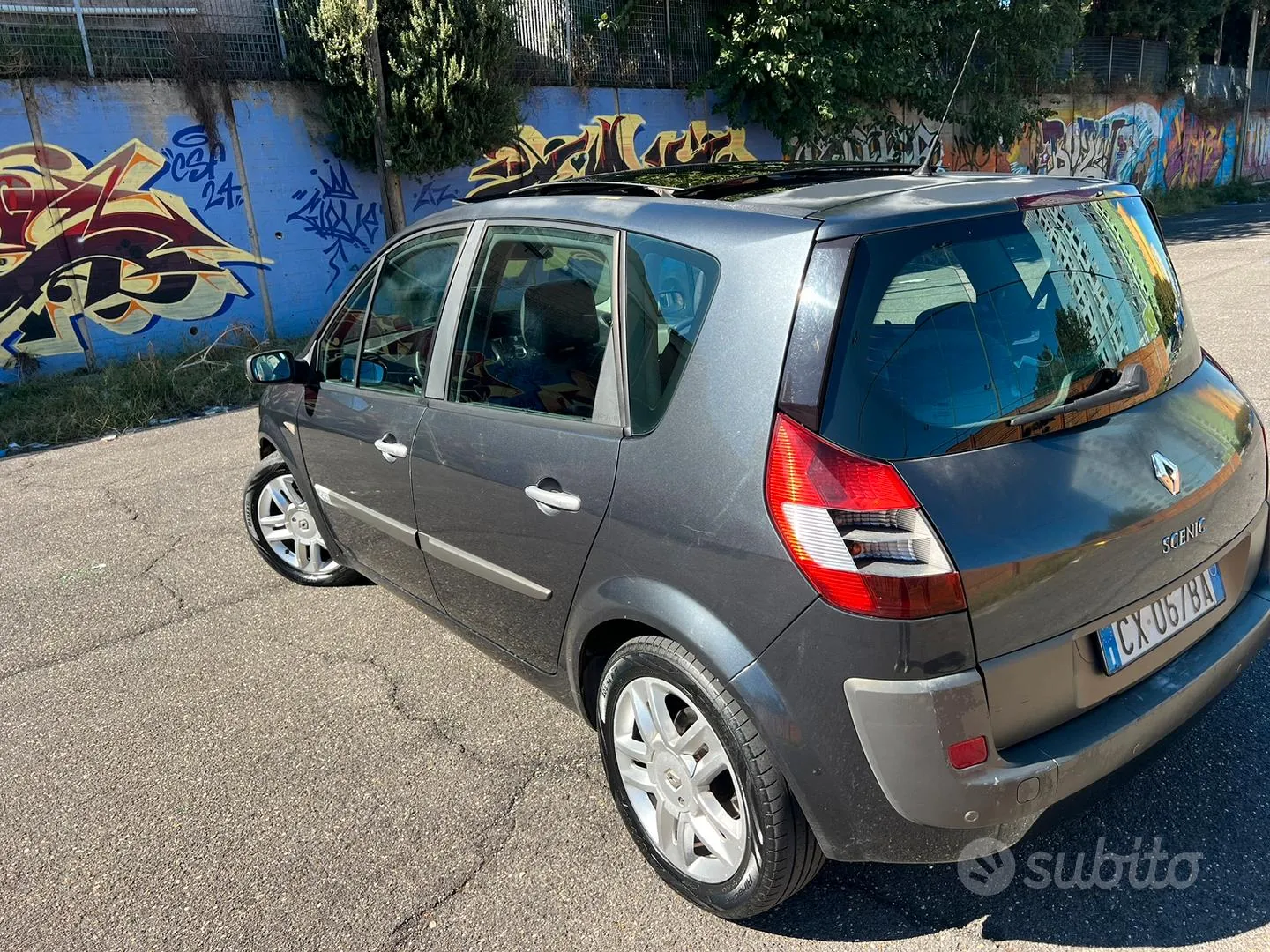 Renault Scenic 2005 photo 4