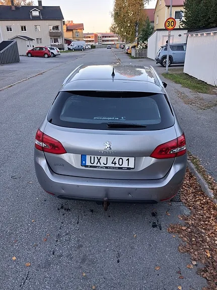 Peugeot 308 2015 photo 3