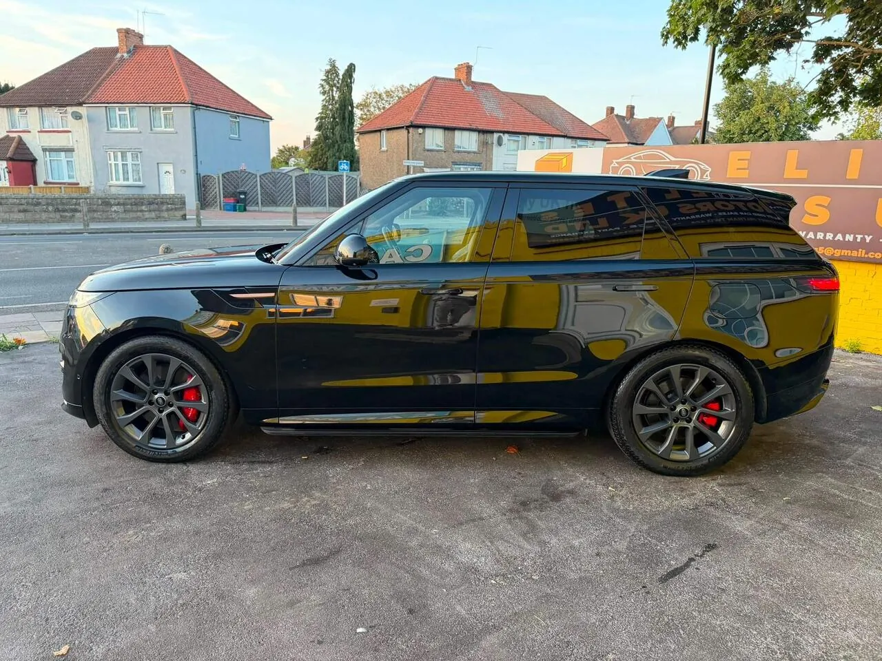 Land Rover Range Rover Sport 2023 photo 5