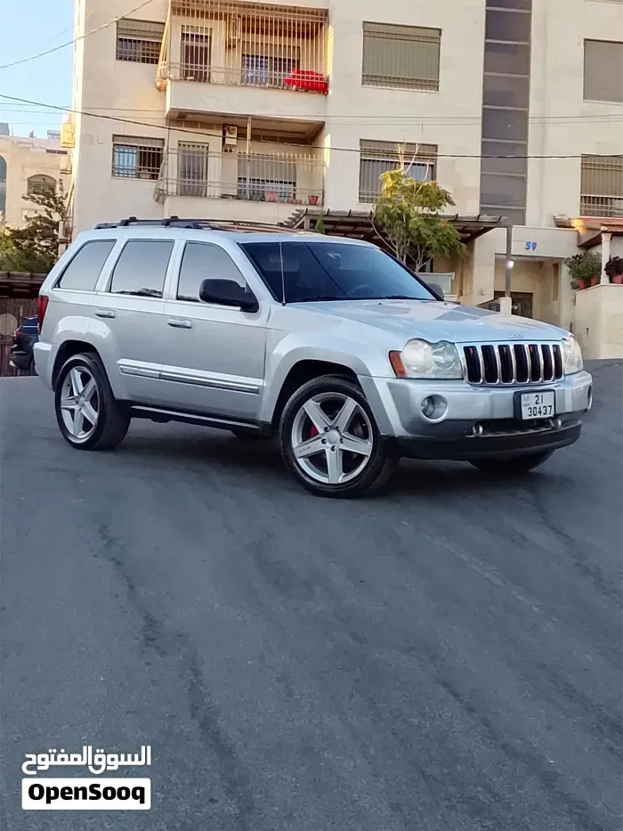 Jeep Grand Cherokee 2005 photo 2