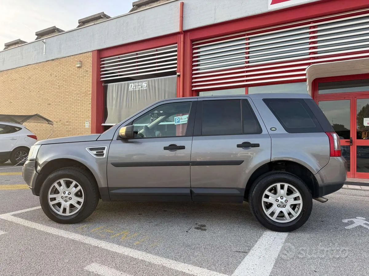 Land Rover Freelander 2007 photo 3