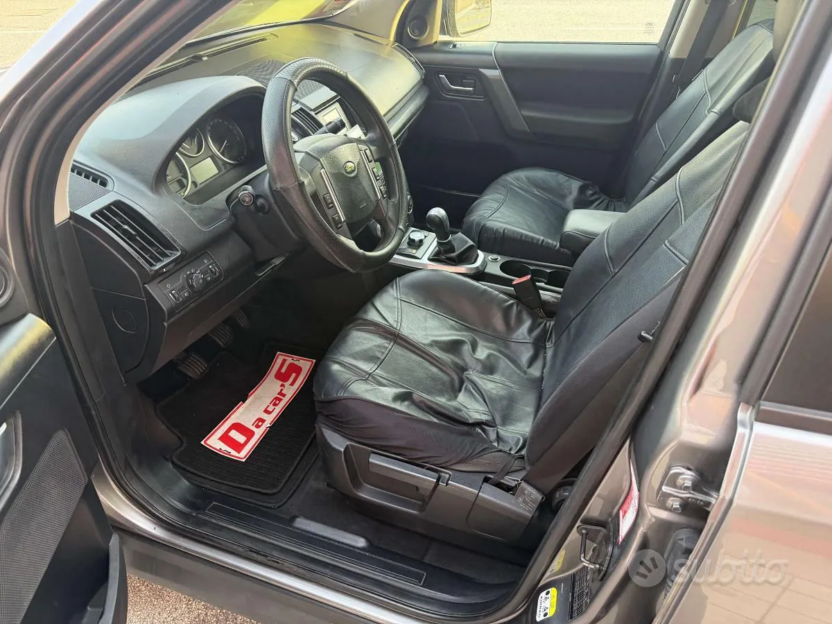 Land Rover Freelander 2007 photo 2