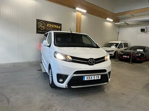 Toyota Proace Verso 2022 photo 2