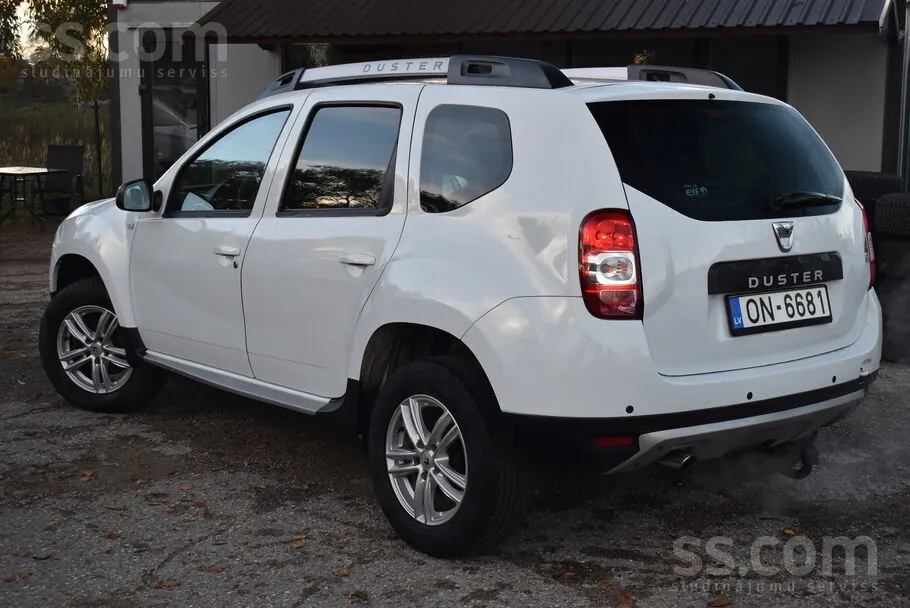 Dacia Duster 2015 photo 3