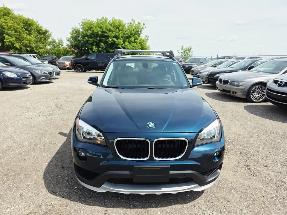 BMW X1 2015 photo 2