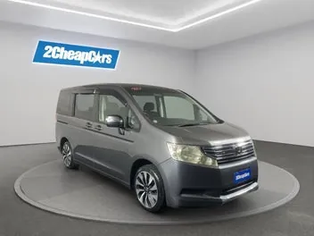 Honda Step Wagon 2012 photo 4