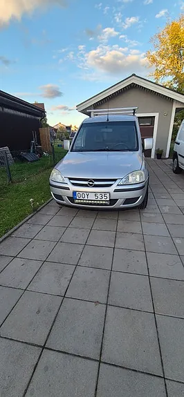 Opel Combo 2009 photo 2