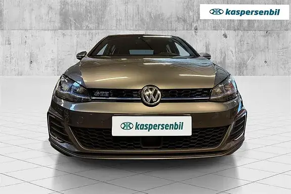 Volkswagen Golf 7 2018 photo 2