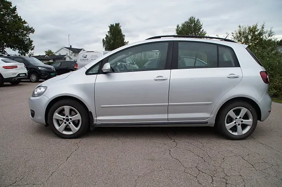 Volkswagen Golf Plus 2011 photo 2