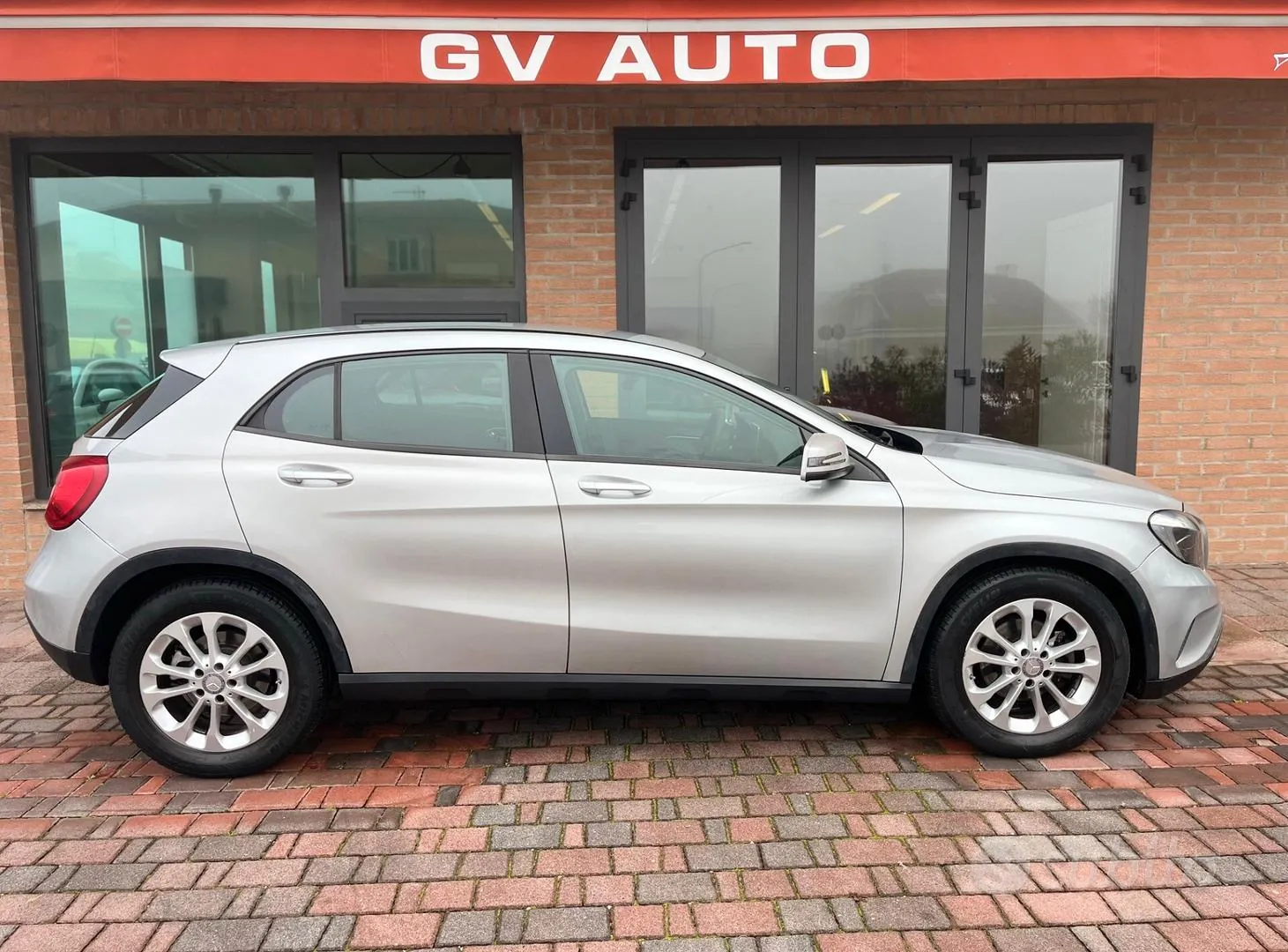 Mercedes-Benz Gla 2015 photo 4