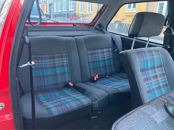 Volkswagen Polo 1993 photo 4