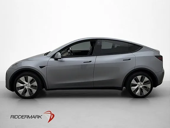 Tesla Model Y 2023 photo 5