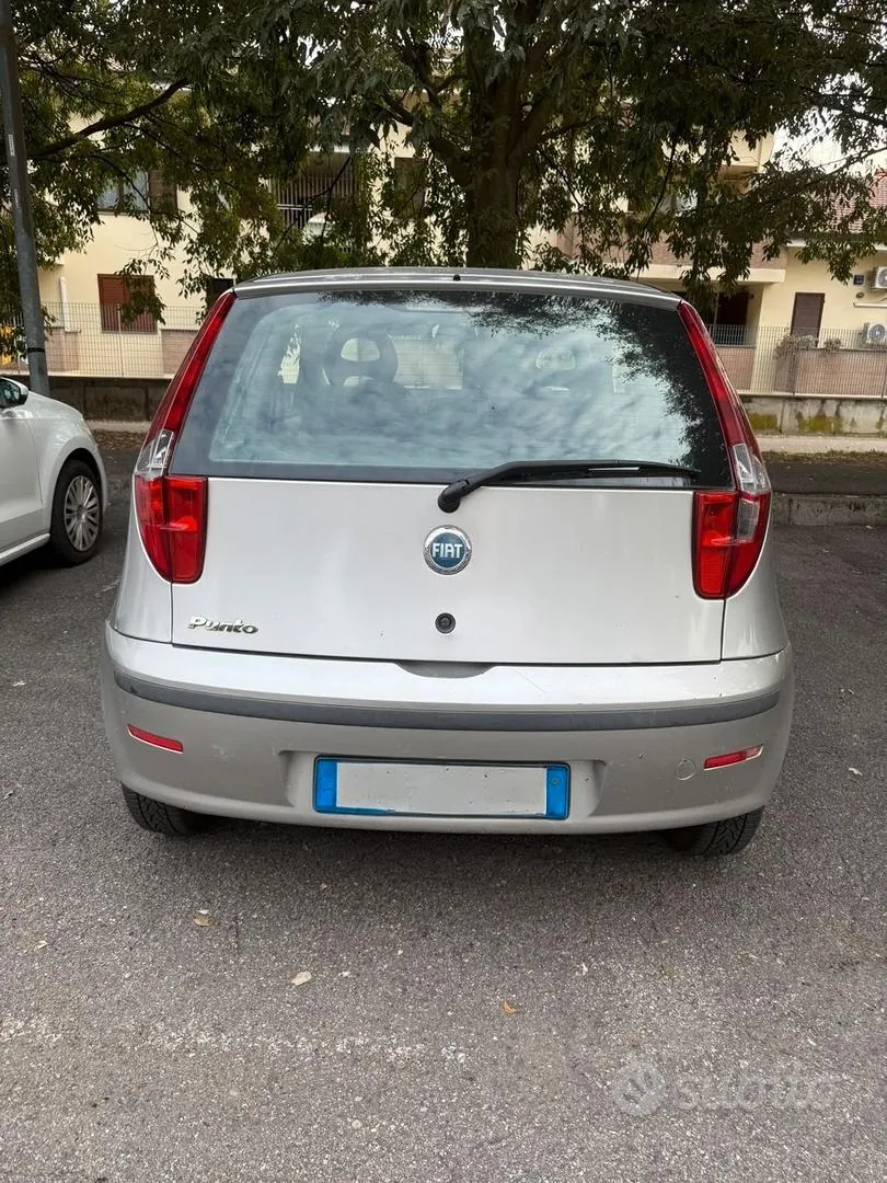 Fiat Punto 2024 photo 4