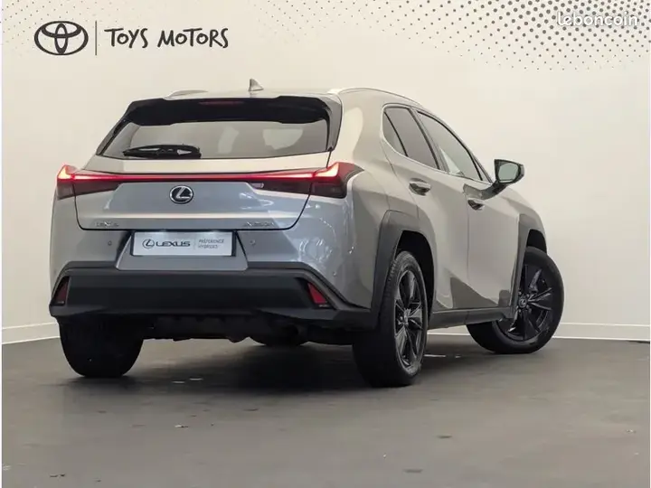 Lexus Ux 2023 photo 2