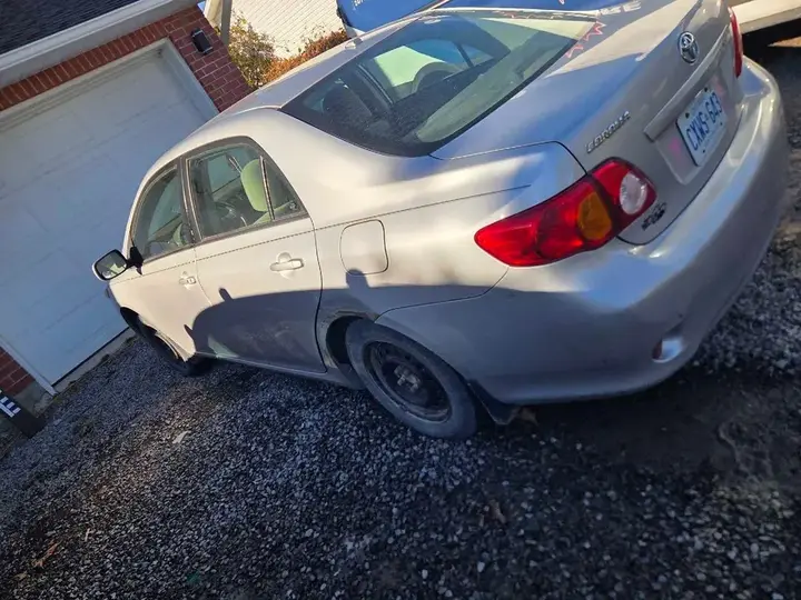 Toyota Corolla 2010 photo 3