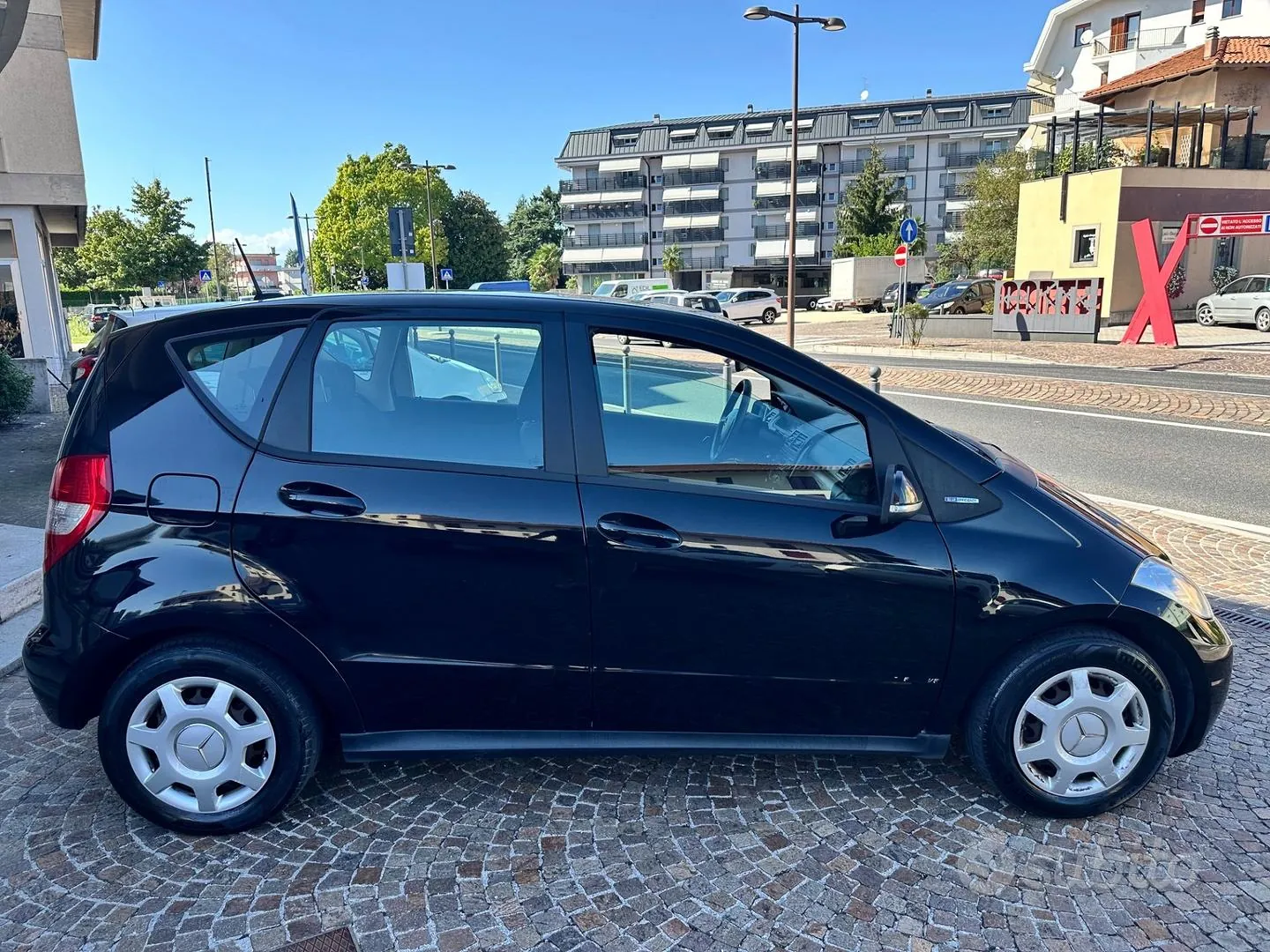 Mercedes-Benz A 160 2011 photo 5