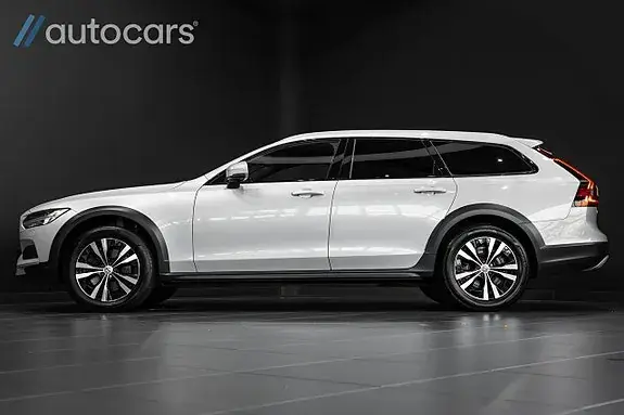 Volvo V90 Cross Country 2022 photo 5