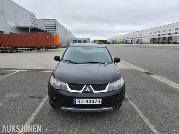 Mitsubishi Outlander 2008 photo 2