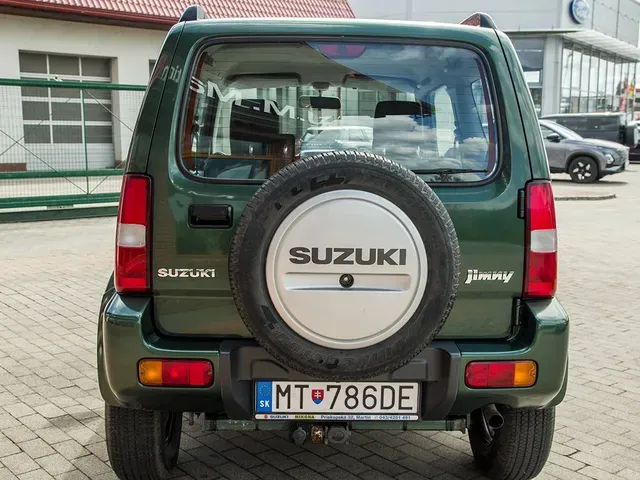 Suzuki Jimny 2012 photo 3
