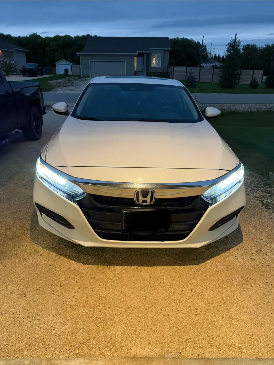 Honda Accord 2018 photo 2
