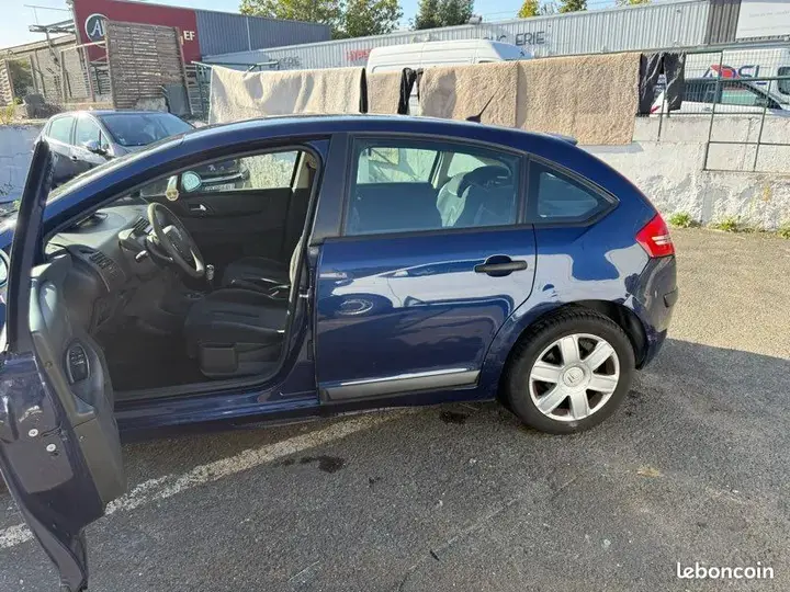 Citroen C4 2007 photo 3