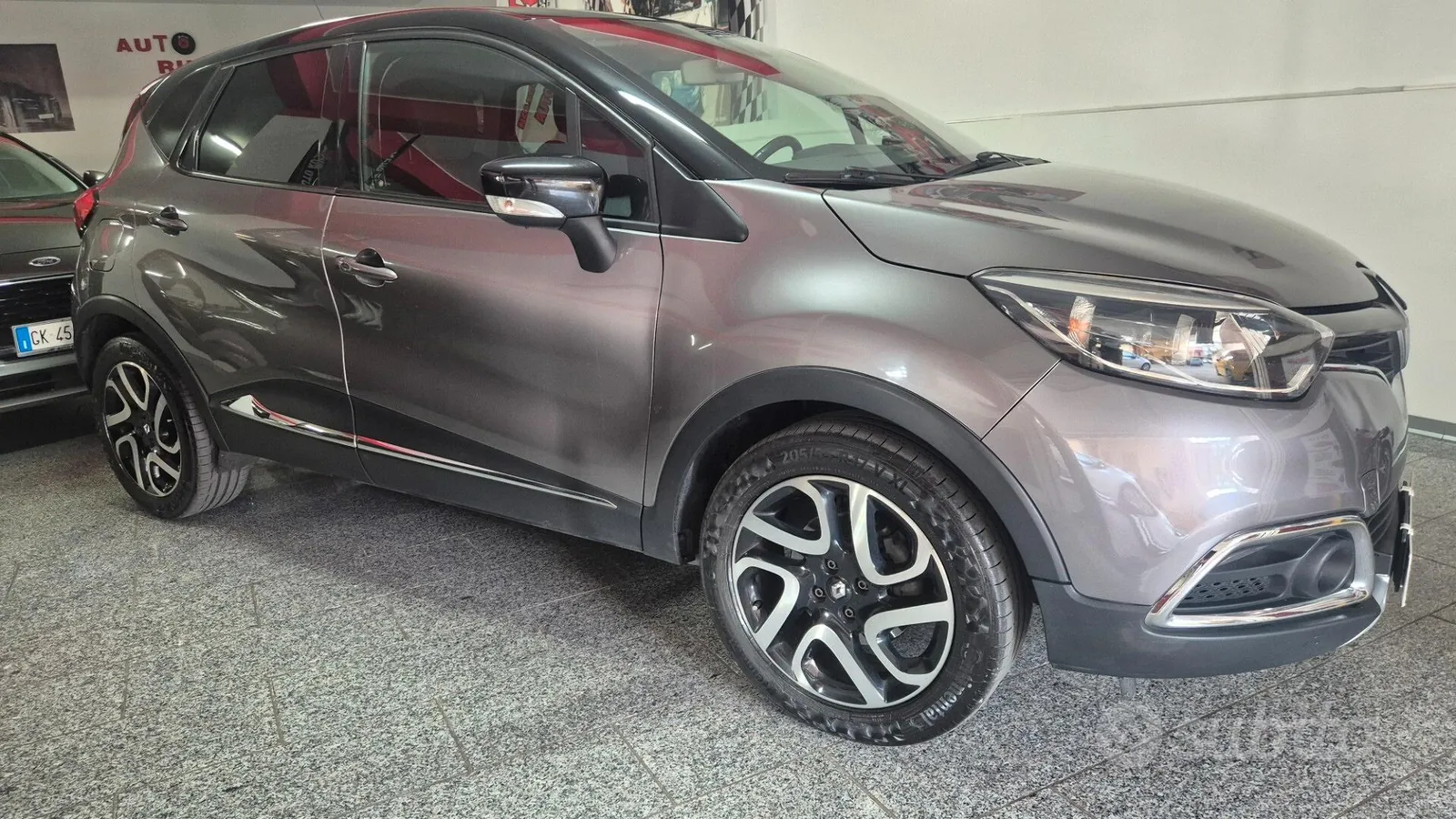 Renault Captur 2015 photo 2