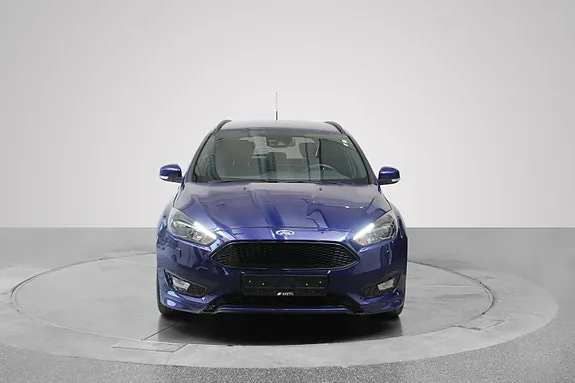Ford Focus 2016 photo 2