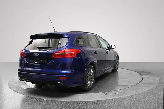 Ford Focus 2016 photo 3