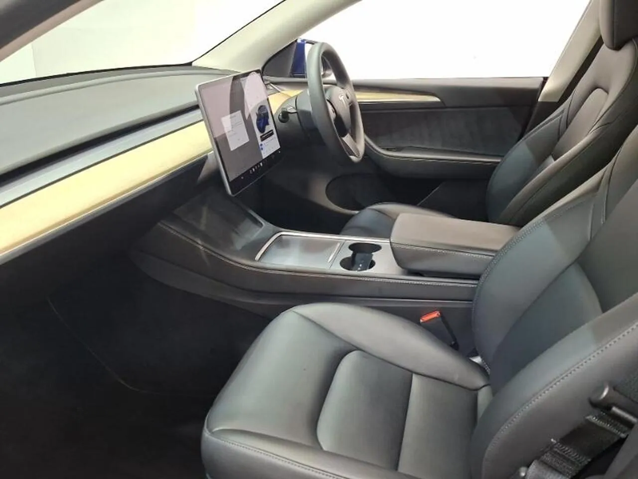 Tesla Model Y 2022 photo 5