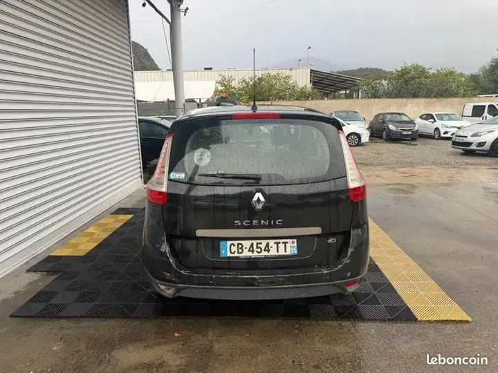 Renault Megane 2012 photo 3