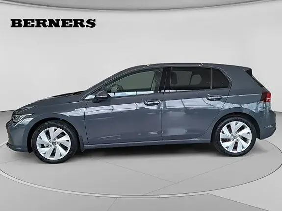 Volkswagen Golf I 2025 photo 2