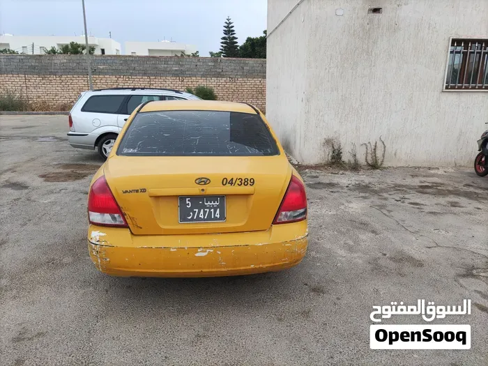 Hyundai Avante 2002 photo 2