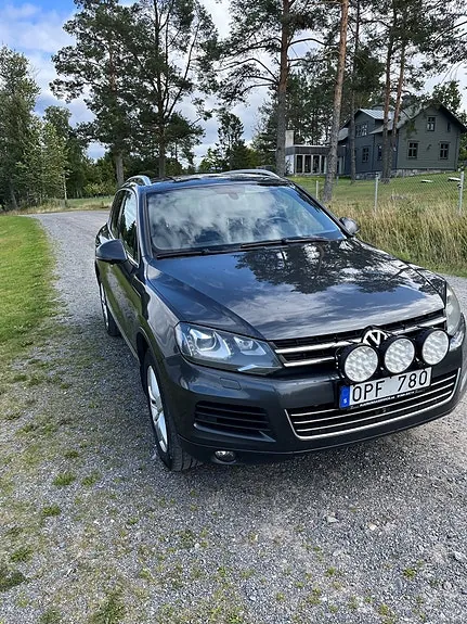 Volkswagen Touareg 2013 photo 2