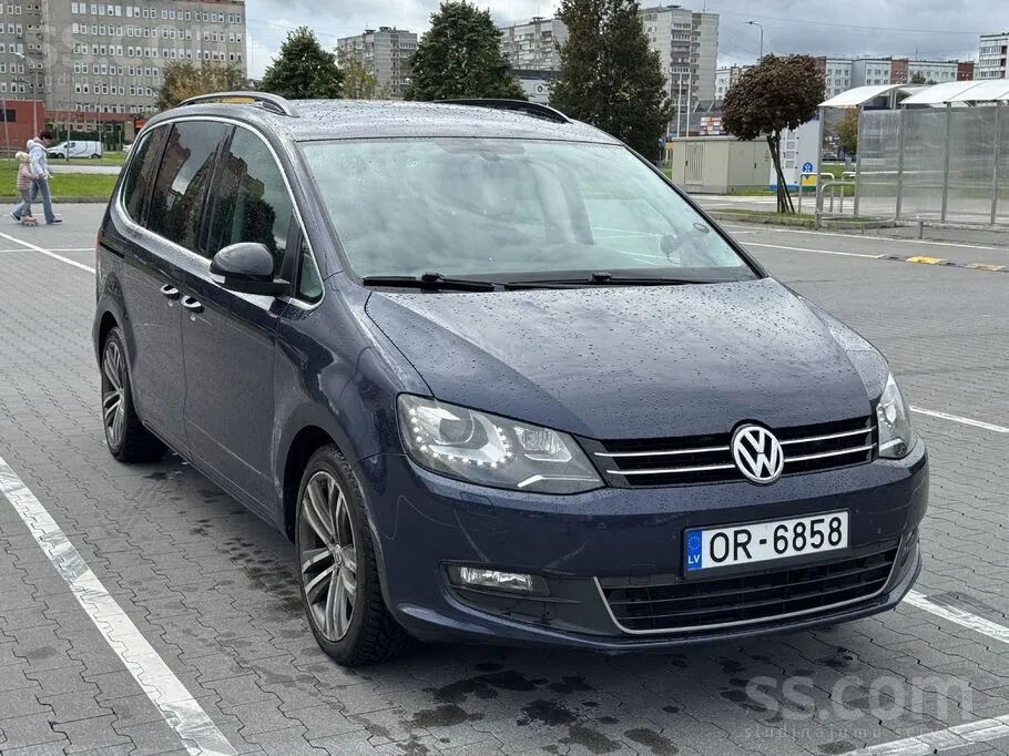 Volkswagen Sharan 2012 photo 3