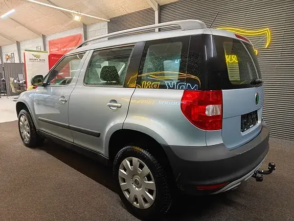 Skoda Yeti 2011 photo 3