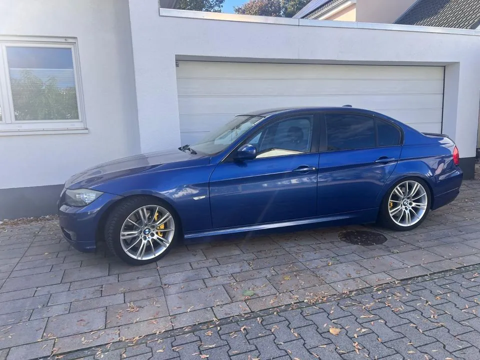 BMW 335I